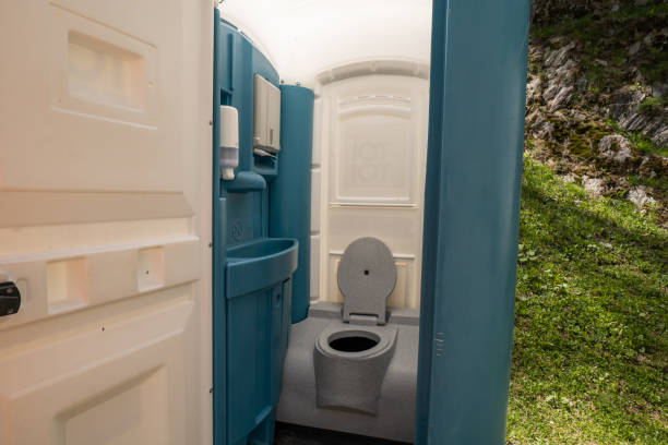 Best Affordable porta potty rental  in Wellston, MO