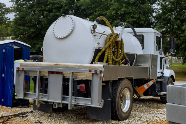 Best Porta potty rental near me  in Wellston, MO